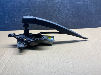 2013 to 2019 Ford Escape Rear Windshield Wiper Motor AG3543 MS1