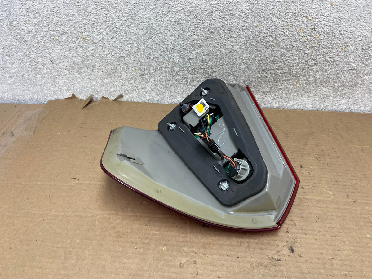 2010 2011 2012 Mercedes GL-Class GL450 Left Driver LED Tail Light AH4393 LK4
