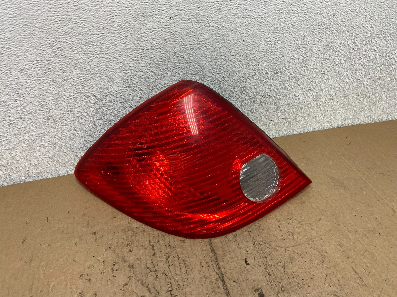 2005-2010 Pontiac G6 Sedan Left Driver Lh Side Tail Light AD2445 LK0
