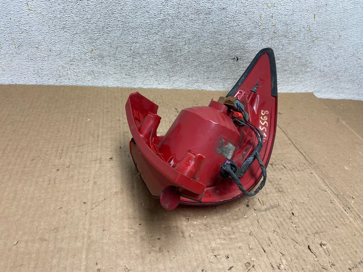 2009 2010 2011 2012 Chevrolet Traverse Left Driver LH Tail Light AI5568 LK5