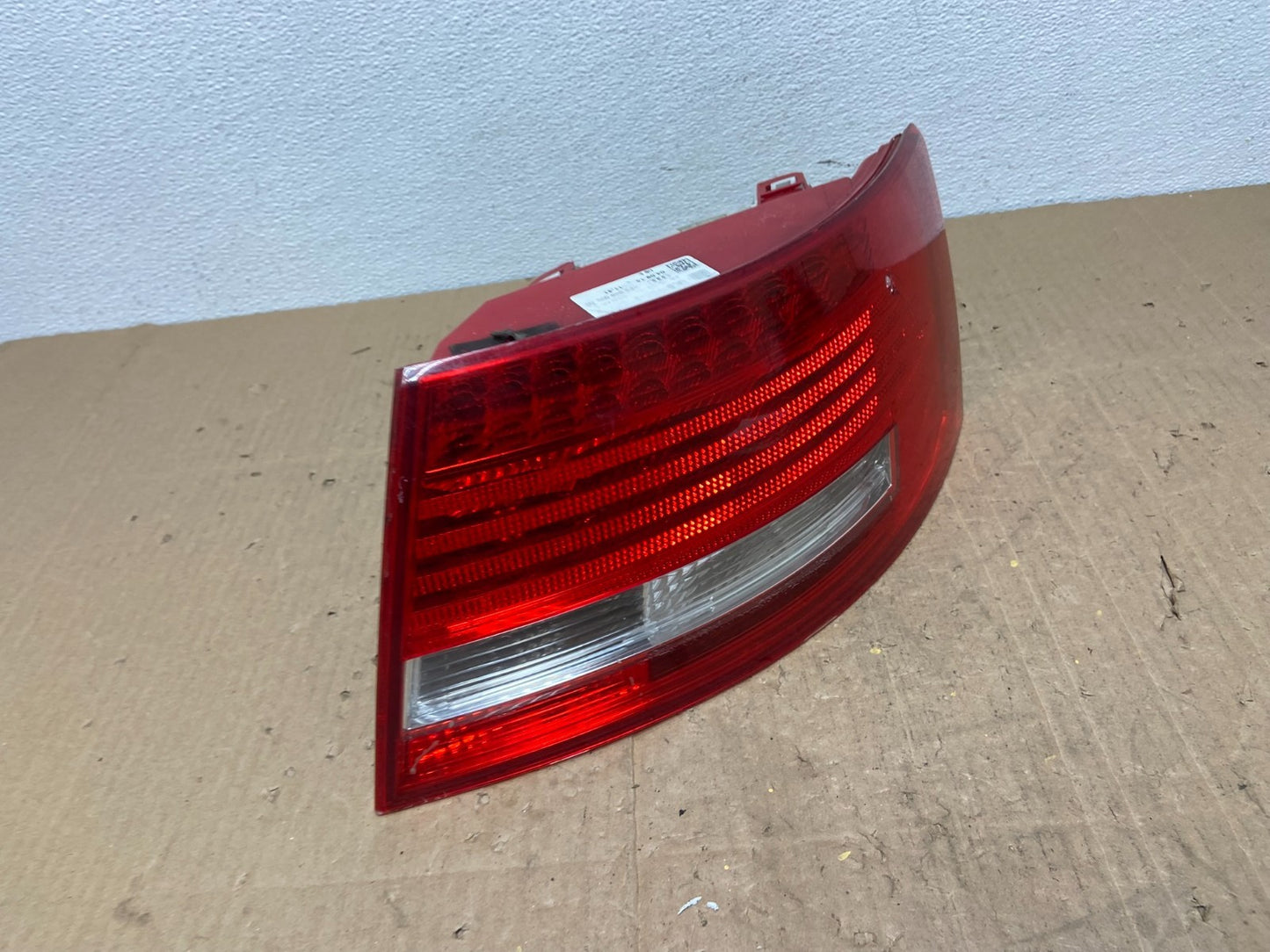 2005 - 2008 Audi A6 Quattro Right Passenger Rh Tail Light Oem AC0303 DW2