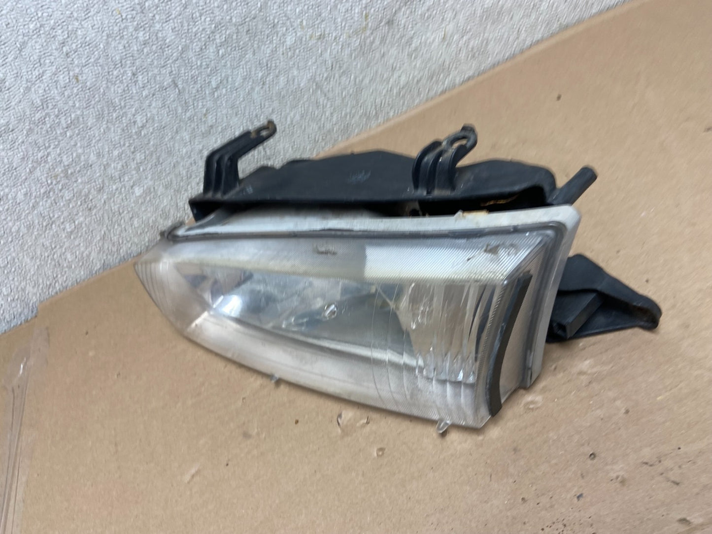 1997 - 1999 Subaru Legacy Left Driver LH Side Headlight Halogen Oem AA9903 DW1