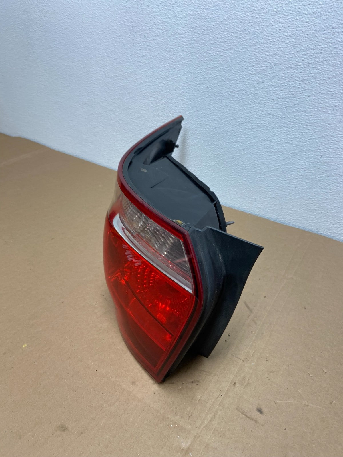 2010-2014 Volkswagen Golf MK6 Wagon Right Passenger Tail Light OEM ab6320 DG1
