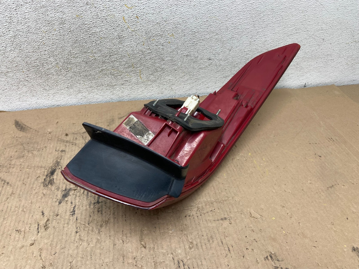 2016 to 2020 Kia Optima Right Passenger RH Side LED Tail Light ah2135 DG5