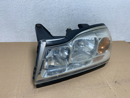 2006 to 2007 Saturn Vue Headlight Left Driver LH Side Halogen AE6641 DW2