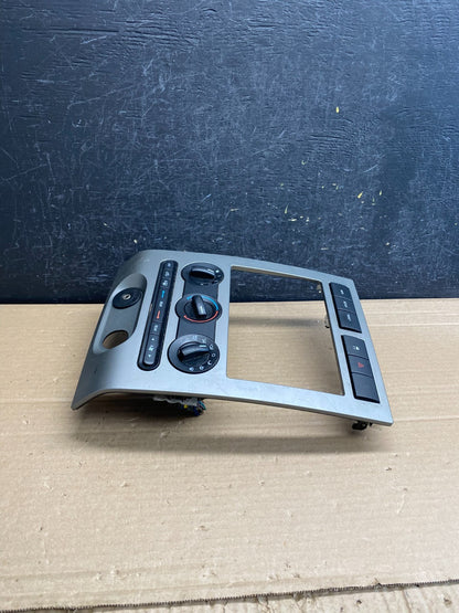 2007 - 2014 Ford Expedition Temperature Climate Control w/ Radio Bezel AG0076 DG3