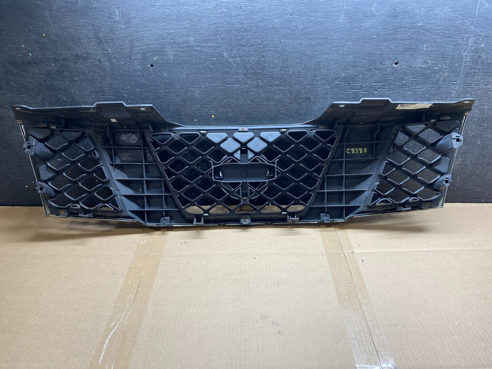 2005 - 2007 Nissan Pathfinder Chrome Front Upper Grill Grille C8387 Aftermarket4