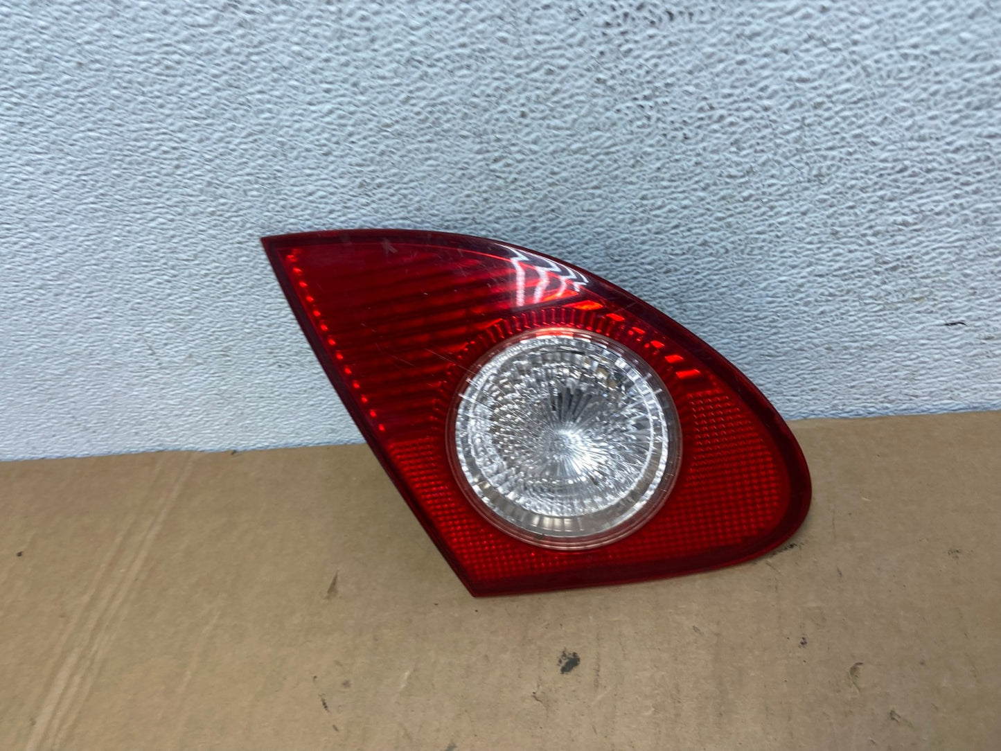 2003 - 2008 Toyota Corolla Inner Left Driver Lh Side Tail Light AD2729 LK1