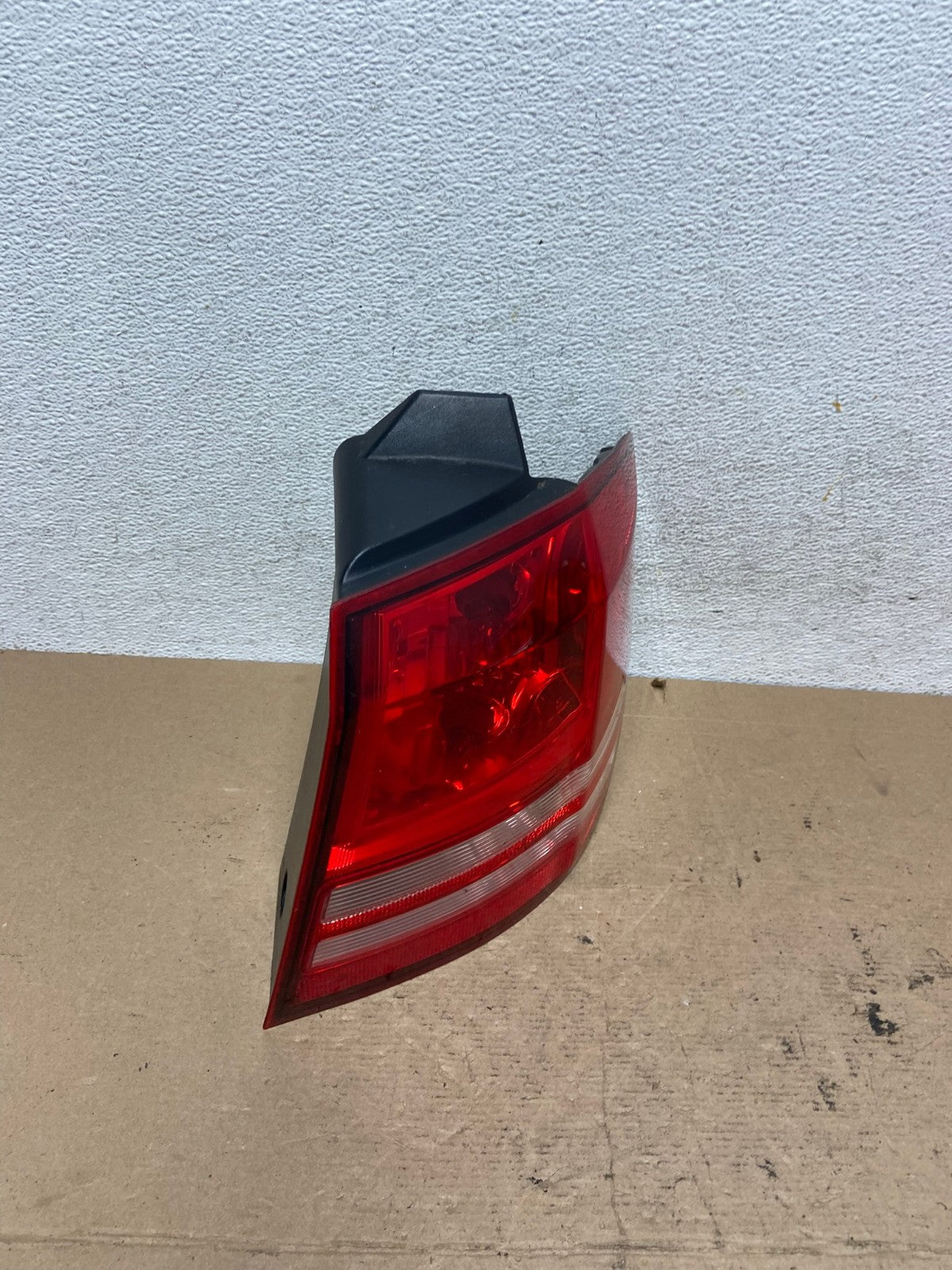 2009 2010 2011 Dodge Journey Right Passenger Side Tail Light AF4800 LK2