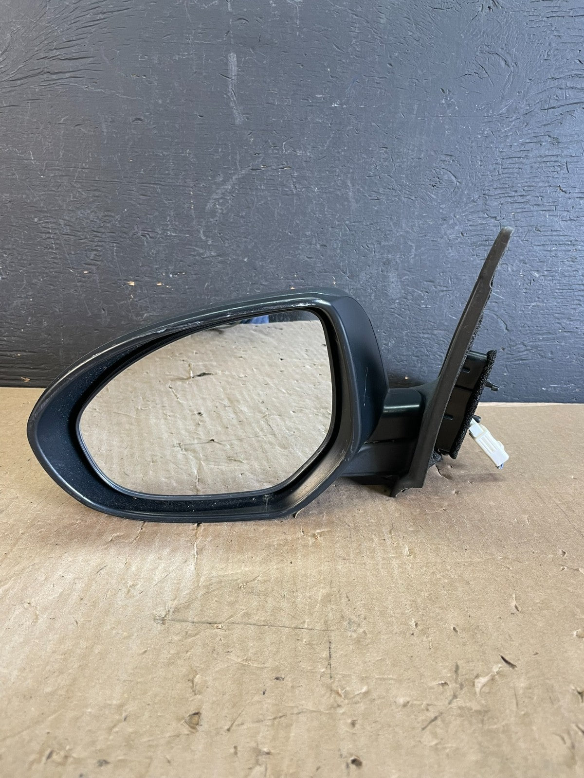 2010 to 2013 Mazda 3 Left Driver LH Side View Door Mirror AD5898 DG8