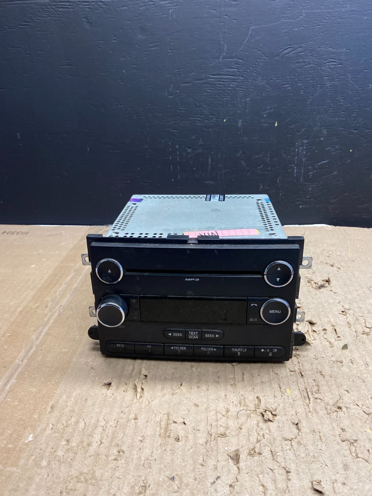 2004 to 2008 Ford F150 Mustang Radio Stereo Audio AM/FM AB5821 DG0