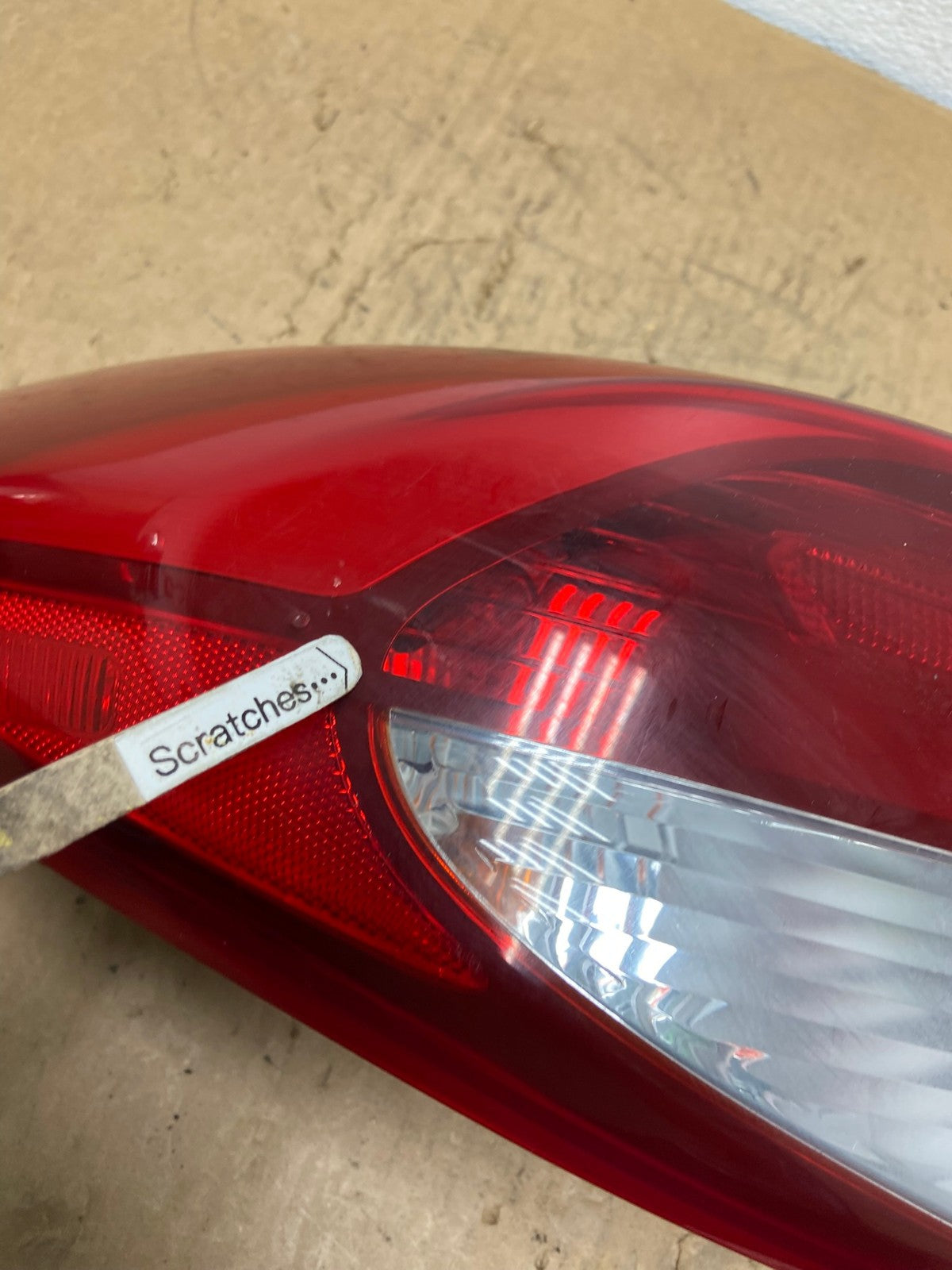 2016 2017 2018 Hyundai Tucson Left Driver LH Tail Light AD0673 LK3