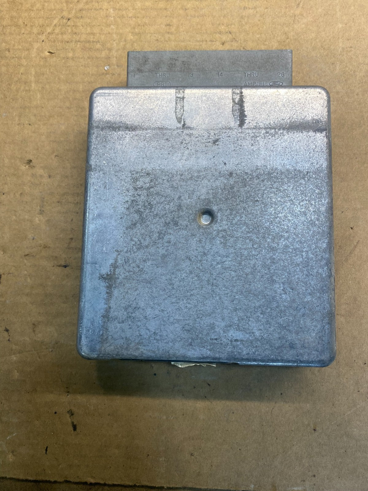 1998 1999 Ford E350 Van 5.4L Engine Control Module Unit ECU aa0904 DG2