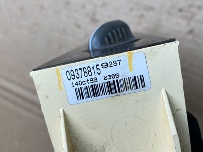 1996-2000 GMC Sierra  Yukon A/C AC Climate Control A/C AB9011 DG6