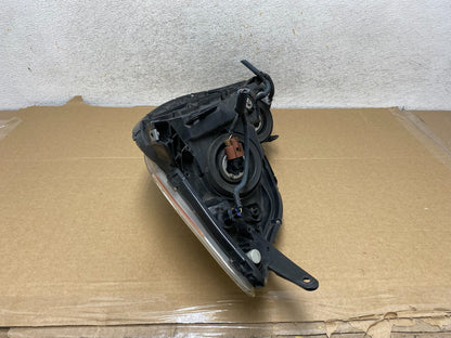 2006 to 2010 Toyota Sienna Right Passenger Rh Side Headlight Halogen AH7712 DW10