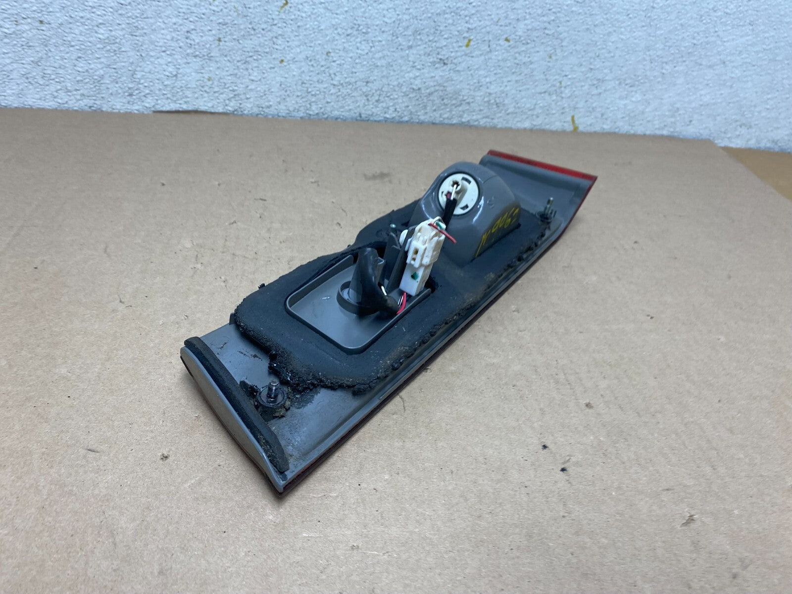 1997 1998 1999 Toyota Camry Tail Light Inner Left Driver LH Inner Oem M9962 DW4