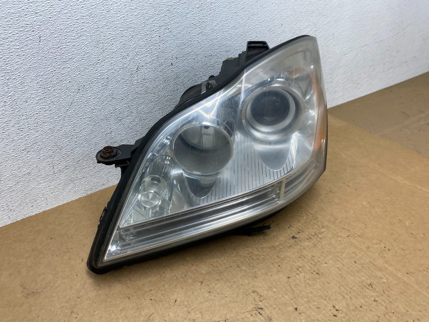 2007 to 2009 Mercedes GL-Class GL450 Headlight Left Driver LH AE3291 DW2