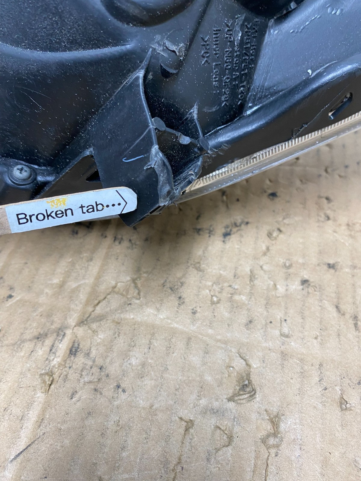 2005 2006 2007 Scion Tc Right Passenger RH Side Halogen Headlight AD1175 DW5