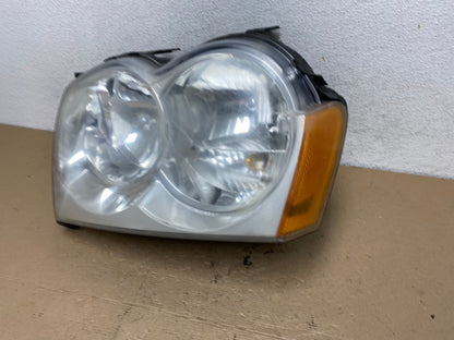 2005-2007 Jeep Grand Cherokee Left Driver LH Halogen Headlight AF4636 LK1