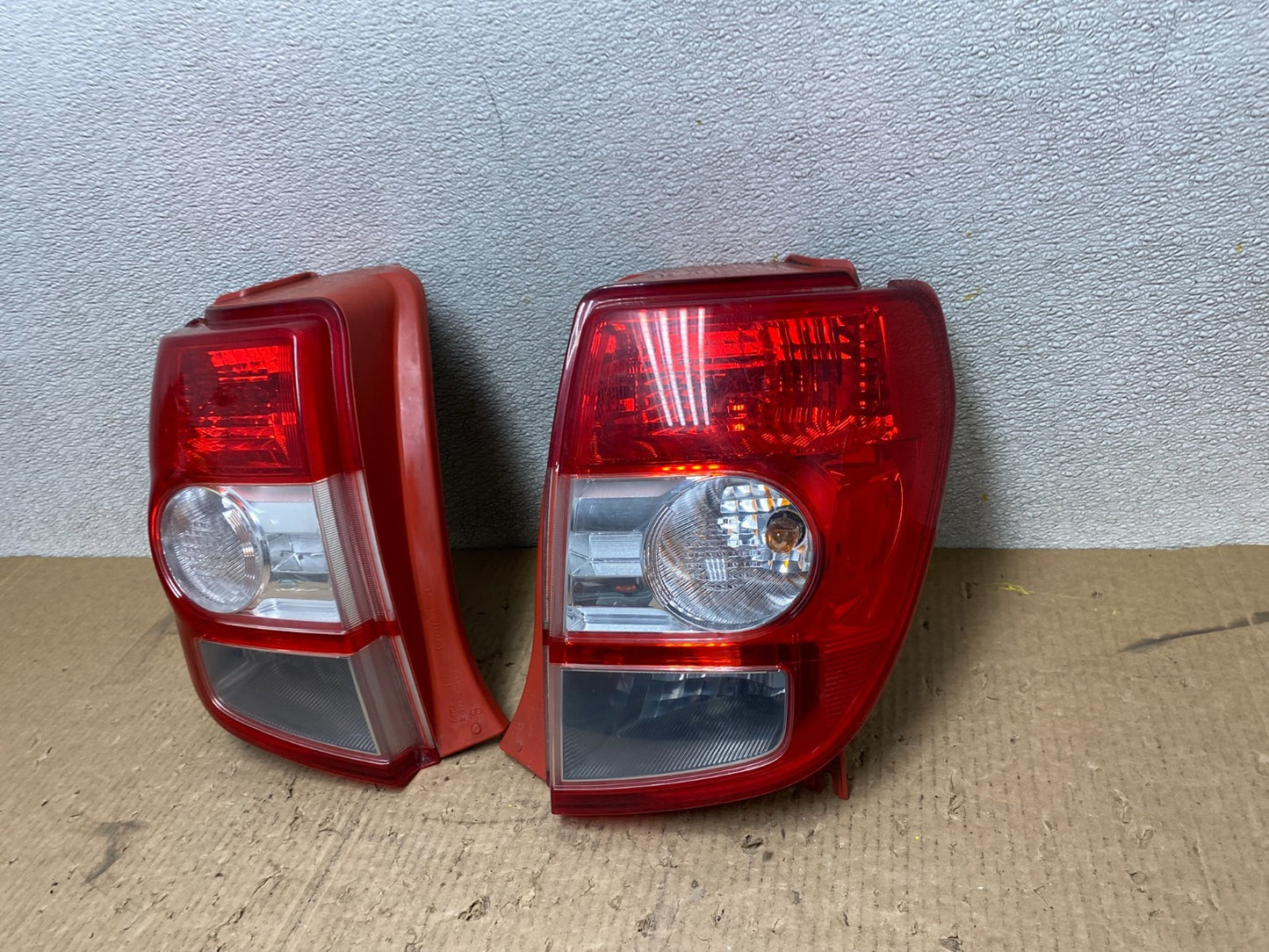 2008 - 2014 Scion XD Left+Right Set Side Tail Light OEM W5392 DG1