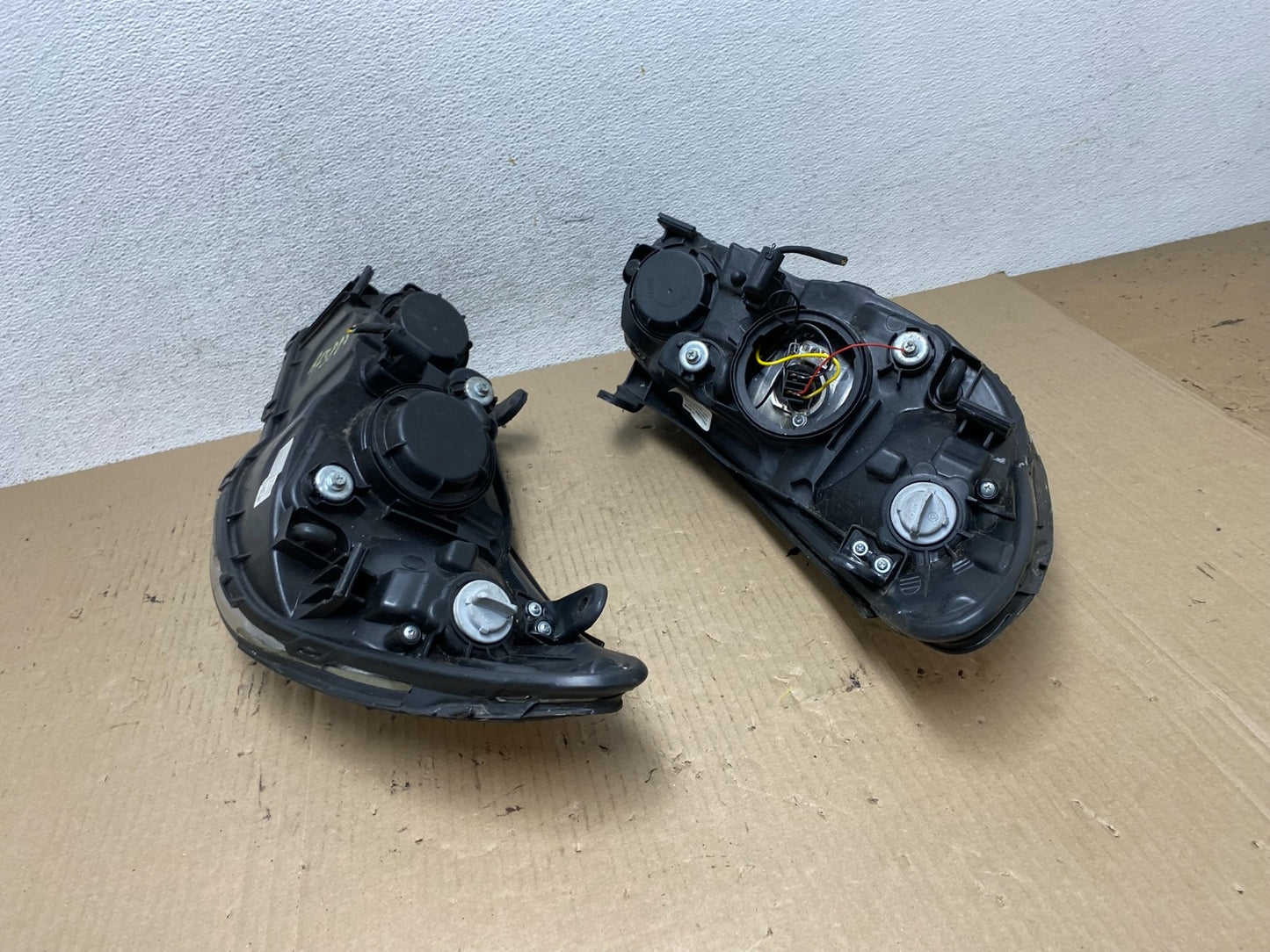 2007 2008 2009 2010 Hyundai Elantra Left+Right Side Headlights AF5883 DW9