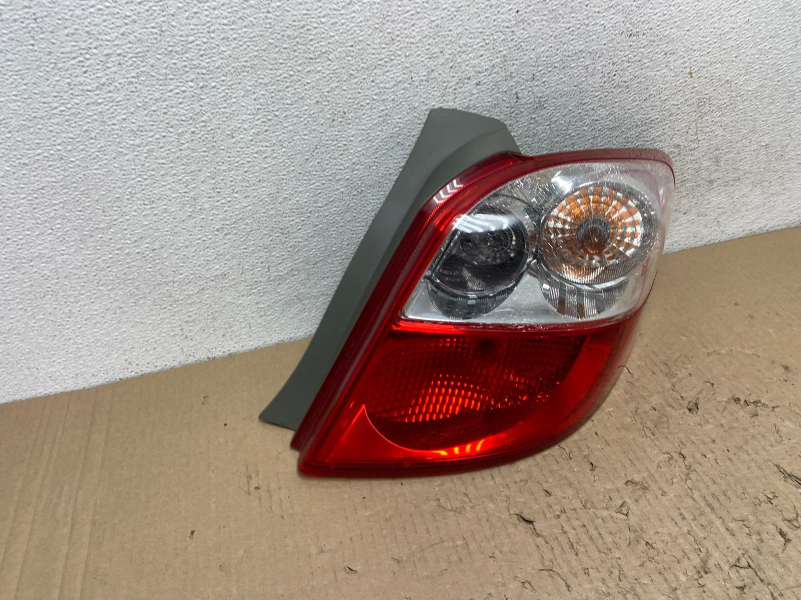 2009 - 2014 Toyota Matrix Right Passenger RH Side Tail Light AF2870 LK2