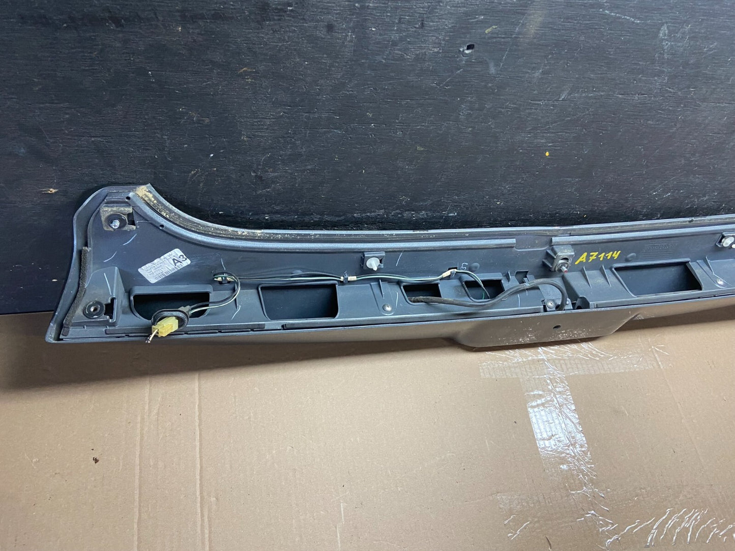 2008 to 2010 Honda Odyssey Rear Trunk Spoiler Gate Oem A7114 DG7