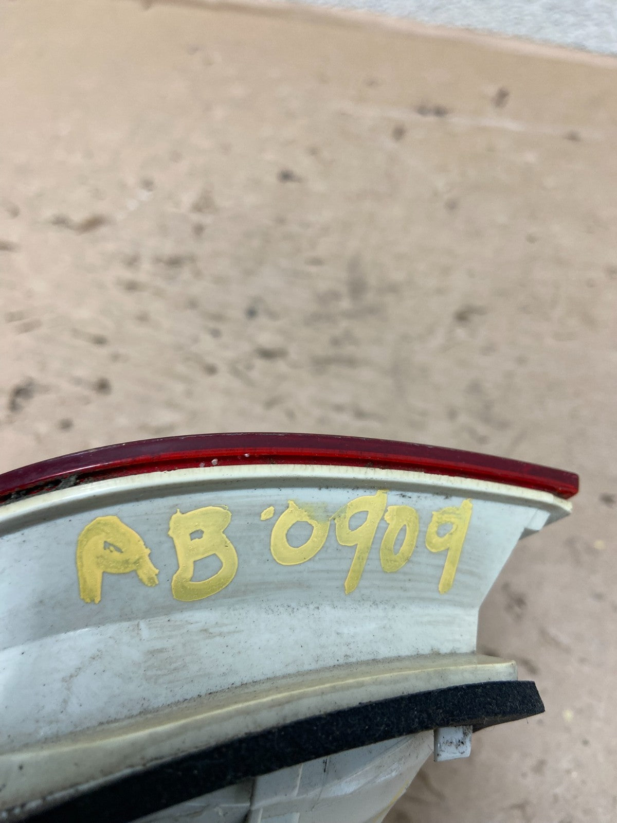 2004 to 2008 Audi A4 Sedan Right Passenger RH Side Inner Tail Light  AB0909 LK6