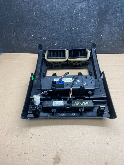 2008 to 2012 Jeep Liberty Dash Climate Temperature Control Radio Bezel AG5157 DG5