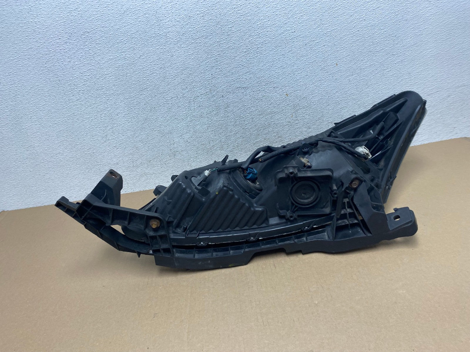 2008 to 2012 Honda Accord Sedan Right Passenger RH Headlight AE7141 LK8
