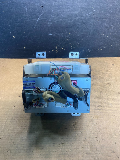 2011 - 2013 Nissan Murano Maxima M35 M37  Radio CD Bose Navigation AA1832 DG5