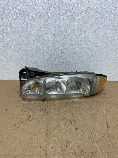 1996 to 1999 Pontiac Bonneville Left Driver LH Side Headlight AC0207 DW0