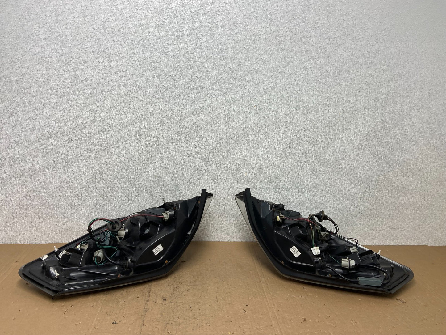 2007 to 2012 Nissan Altima Left Driver + Right Passenger Side Tail Lights AC73578