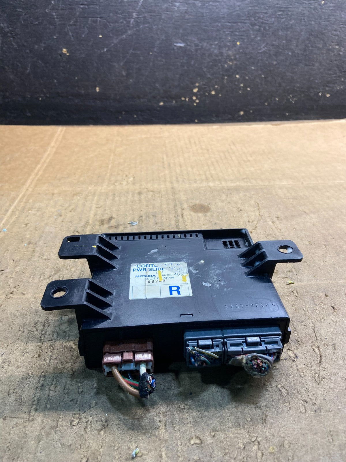 2005 - 2010 Honda Odyssey Rear Right Passenger Sliding Door Module Y4186 DG0