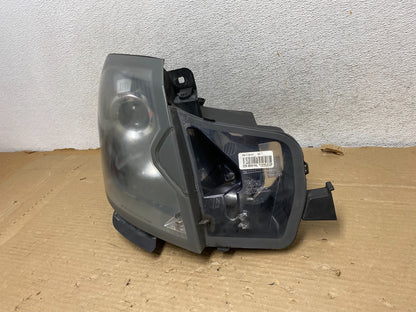 2003 to 2007 Cadillac CTS Right Passenger RH Halogen Headlight AG8234 DW2