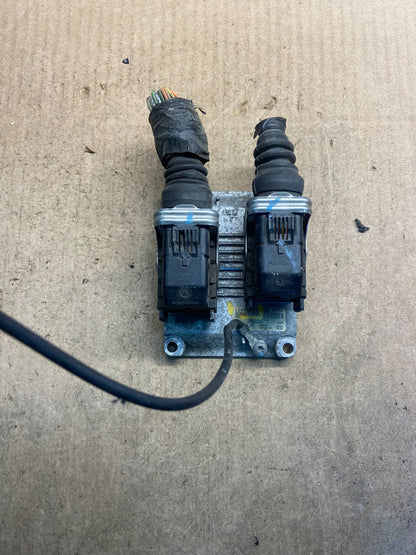 2005 2007 Cadillac STS Engine Computer ECU ECM Module 12600794 Z8608 DG2