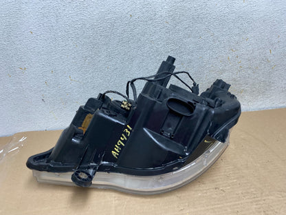 2011 to 2016 Chrysler Town and Country Right Passenger Headlight AH9431 DW5