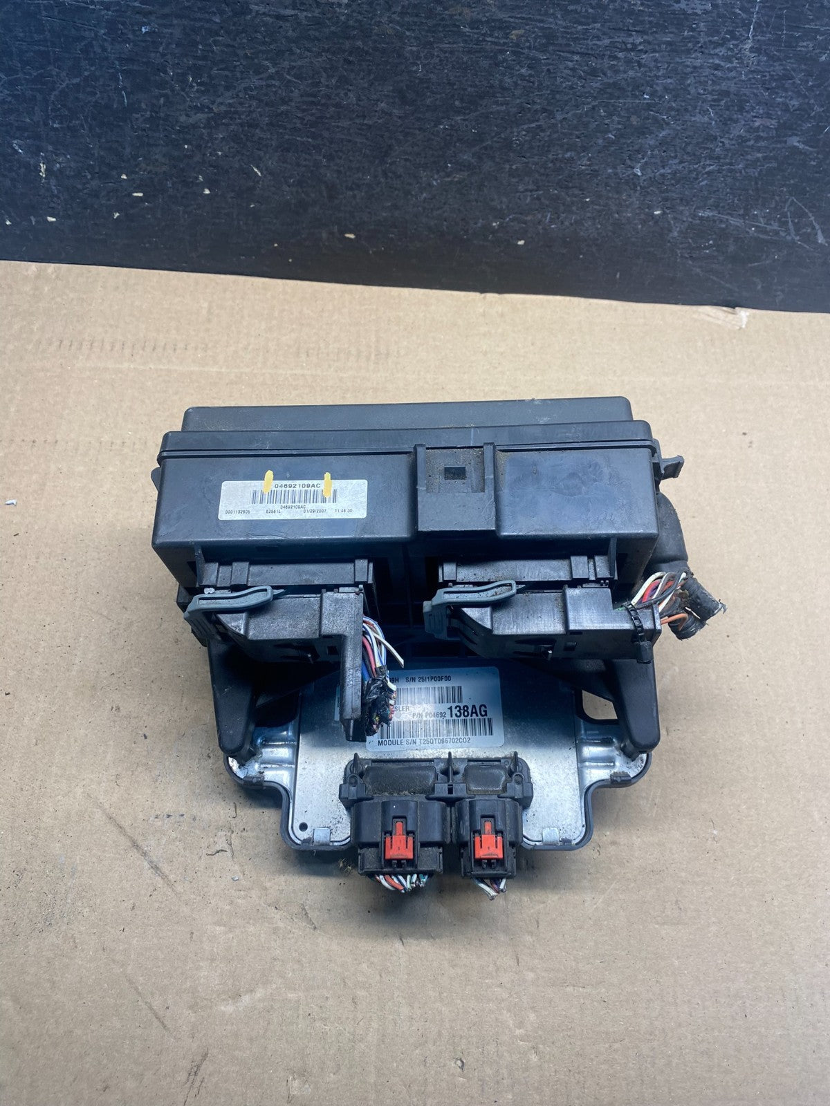 2007 Jeep Grand Cherokee Integrated Power Fuse Box 04692109ac AH4773 DG0