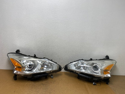 2013 to 2015 Nissan Altima Left+Right Side Set Halogen Headlights AE0305 DW0