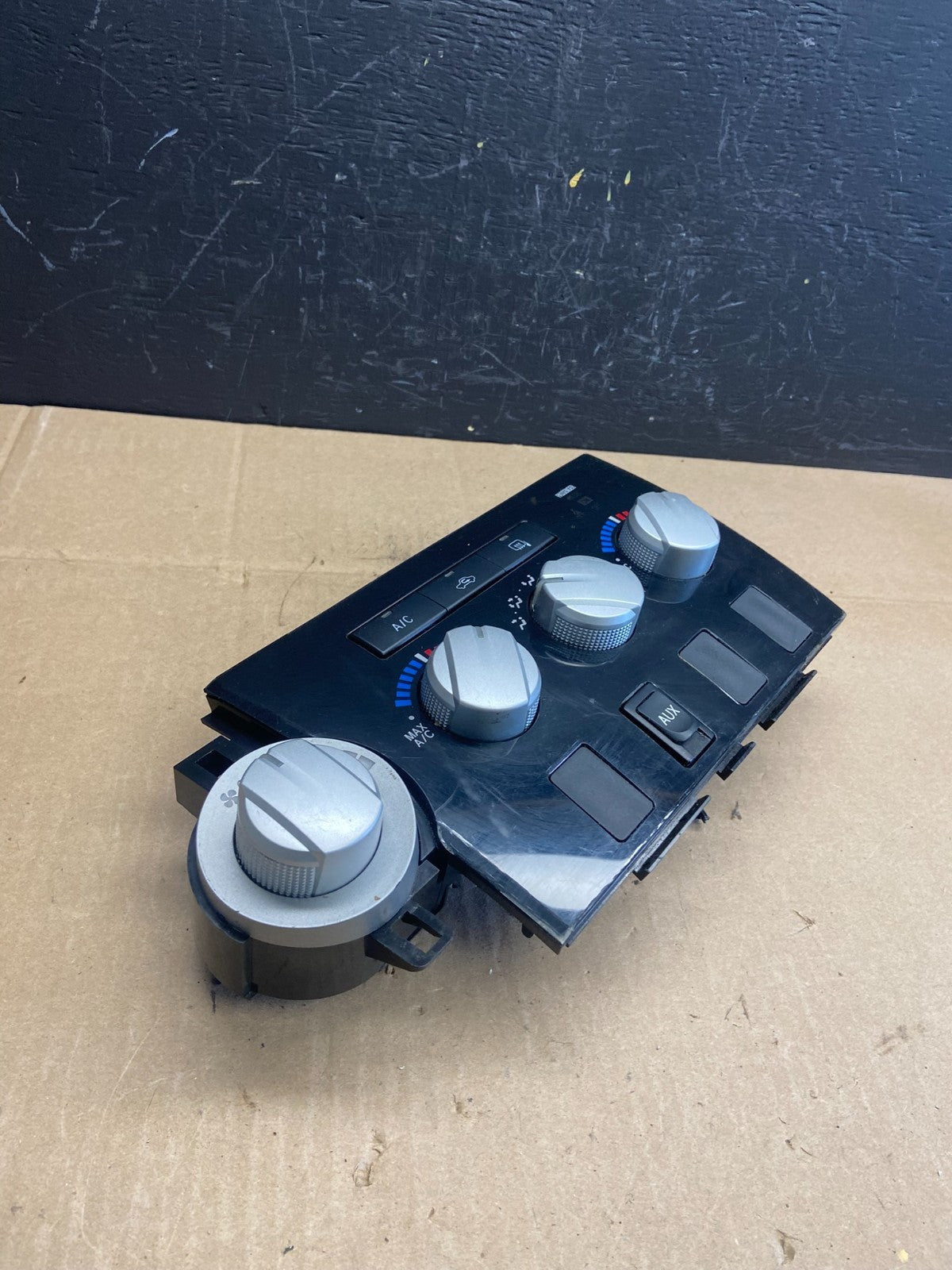 2007-2009 Toyota Tundra AC Heater Temperature Climate Control AB9301 DG2