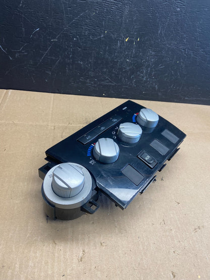 2007-2009 Toyota Tundra AC Heater Temperature Climate Control AB9301 DG2