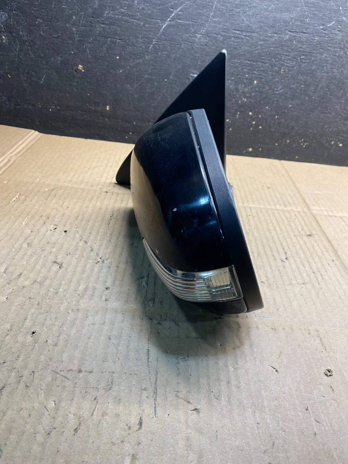 2010 to 2013 Kia Forte Sedan Left Driver LH View Turn Signal Mirror AB0628 MS4