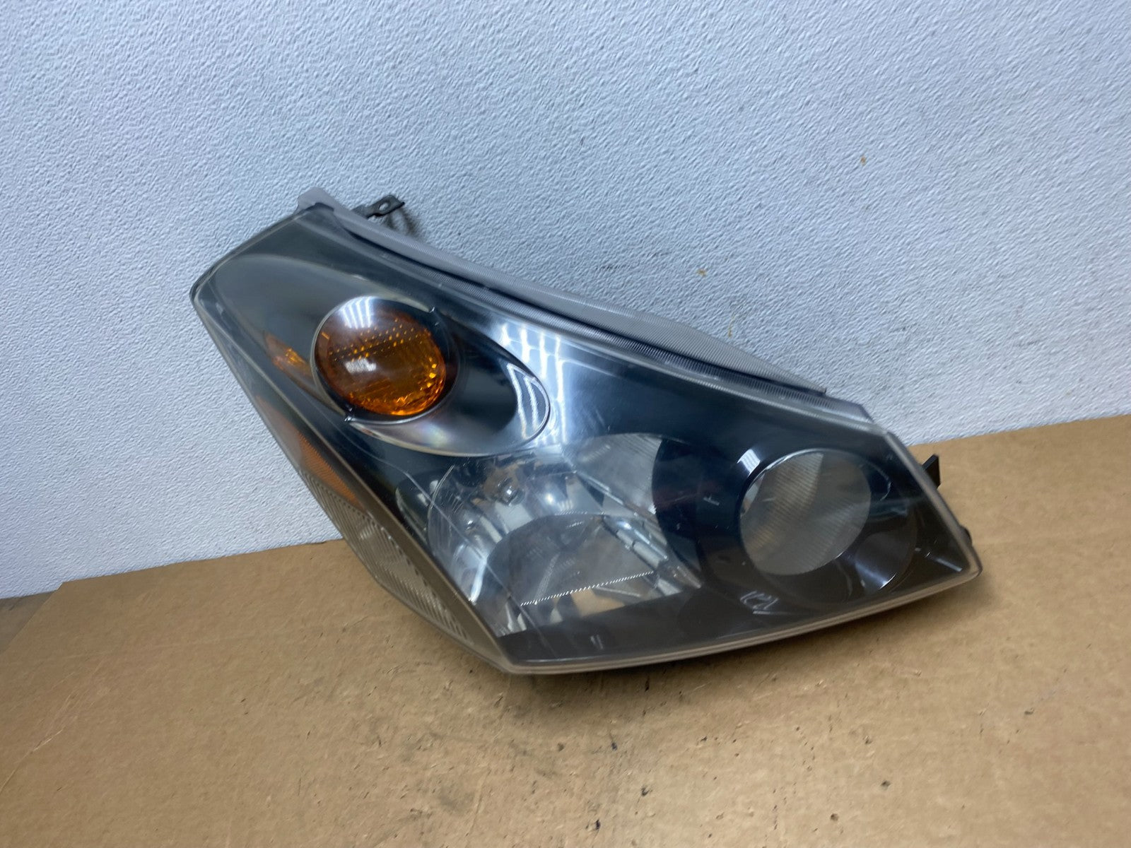 2004 to 2009 Nissan Quest Right Passenger RH Black Headlight AD5223 DW1