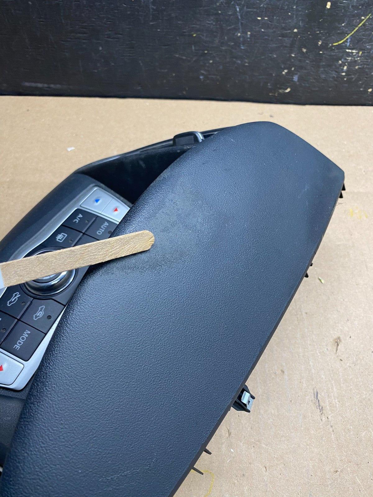 2009-2014 Nissan Maxima Center Console Climate Control Radio Bezel T4401 DG4