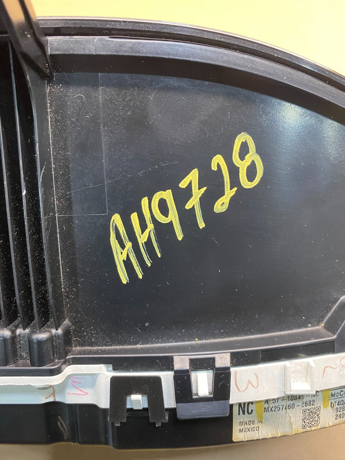 2010 Ford Fusion Instrument Speedometer Gauge Cluster ah9728 DG6