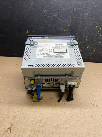 2011 to 2012 Nissan Rogue AM FM XM Radio CD Player Screen Receiver t9296 DG3