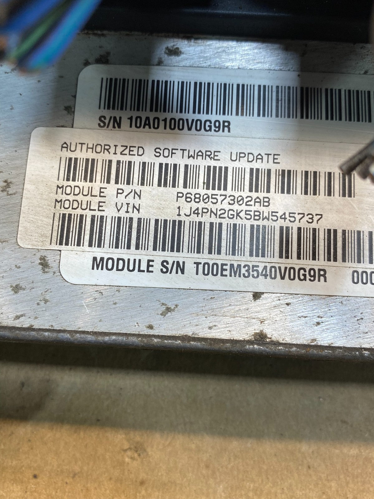2011 Jeep Liberty 3.7L PCM ECM ECU Engine Control Module p68057302ab AD3445 DG2