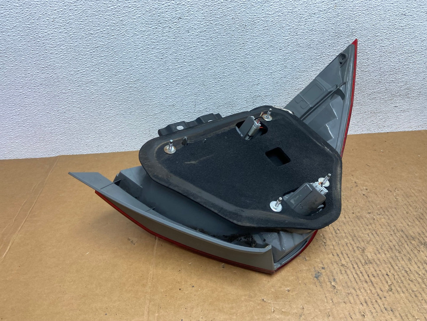 2006 - 2007 Honda Accord Right Passenger Side Tail light AE0625 LK4