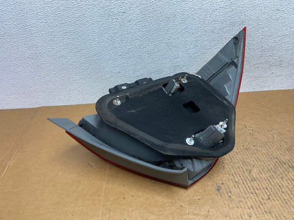 2006 - 2007 Honda Accord Right Passenger Side Tail light AE0625 LK4