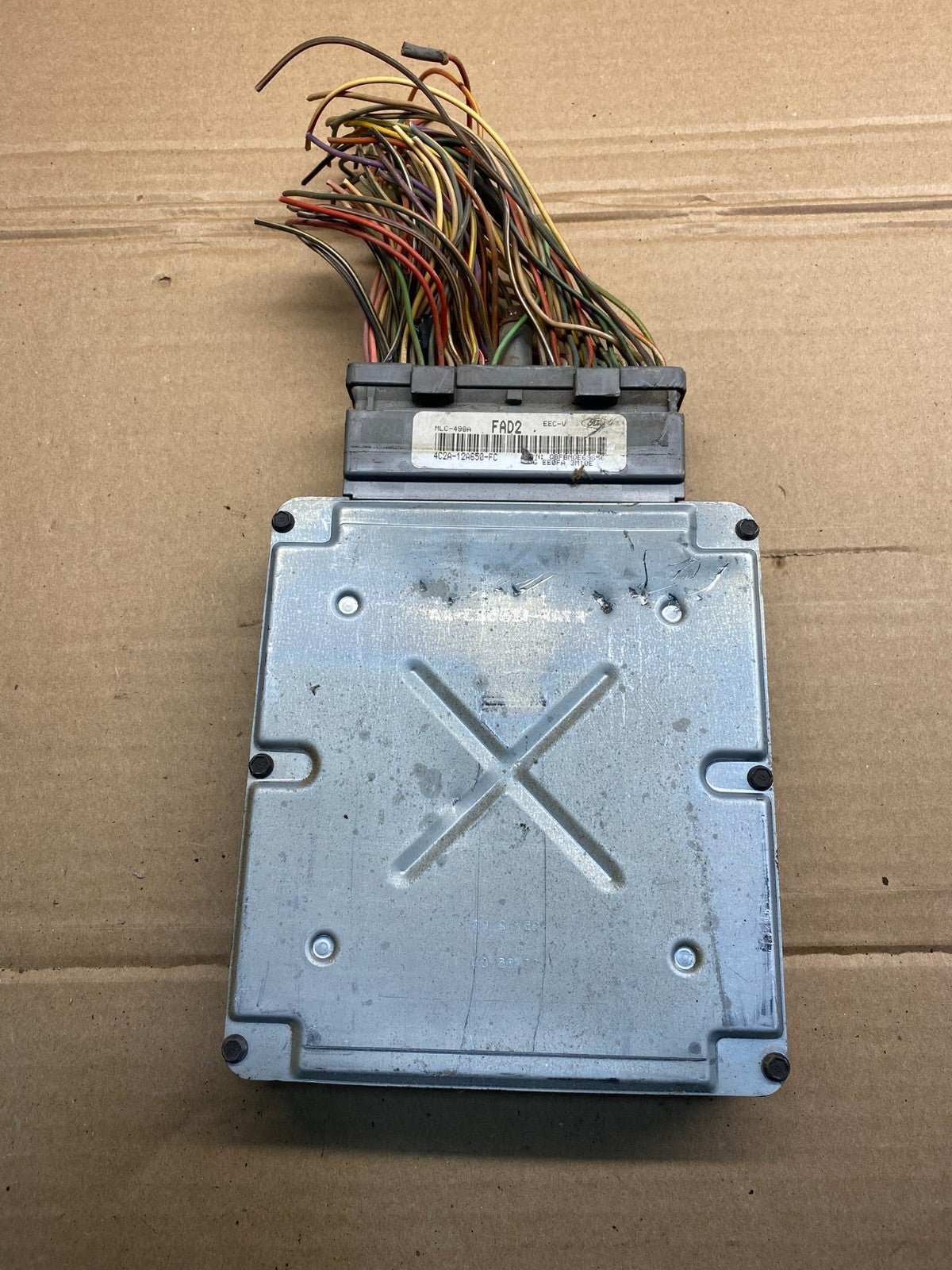 2004 Ford Econoline E-Series Engine Control Module Computer ECU ECM AE8086 DG1